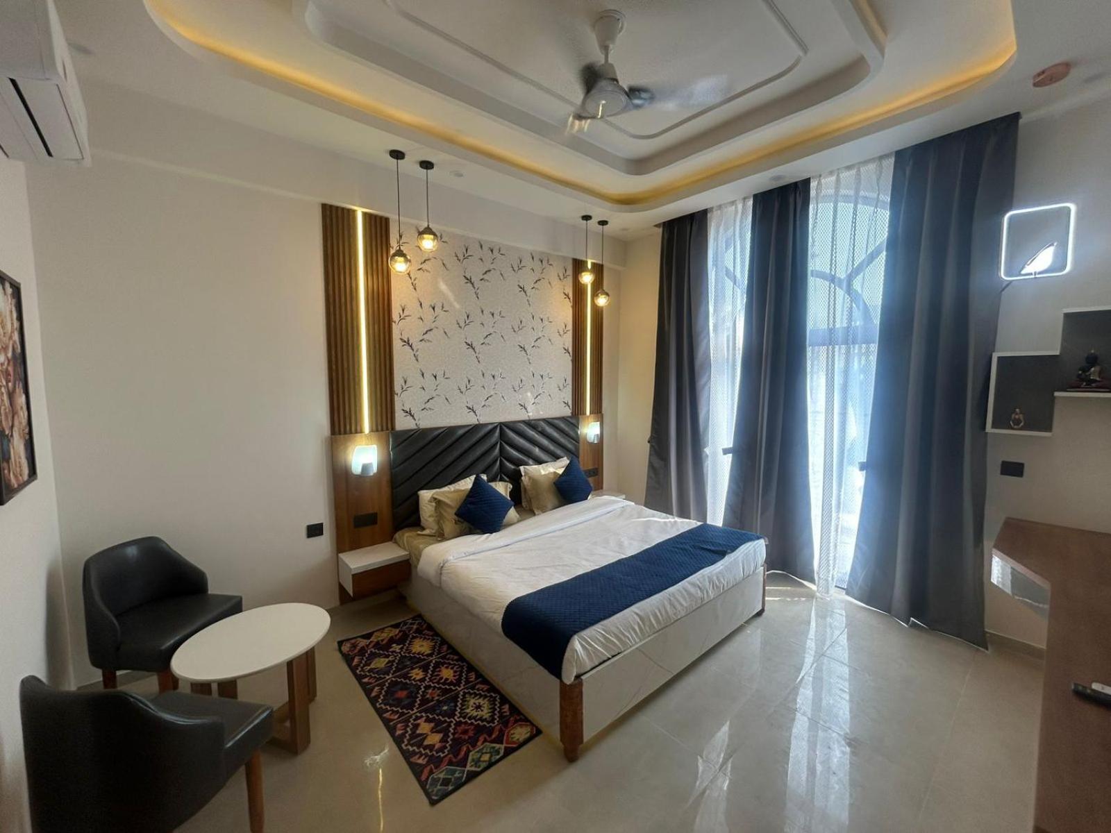 Cloud9 Stays Lucknow Exterior photo
